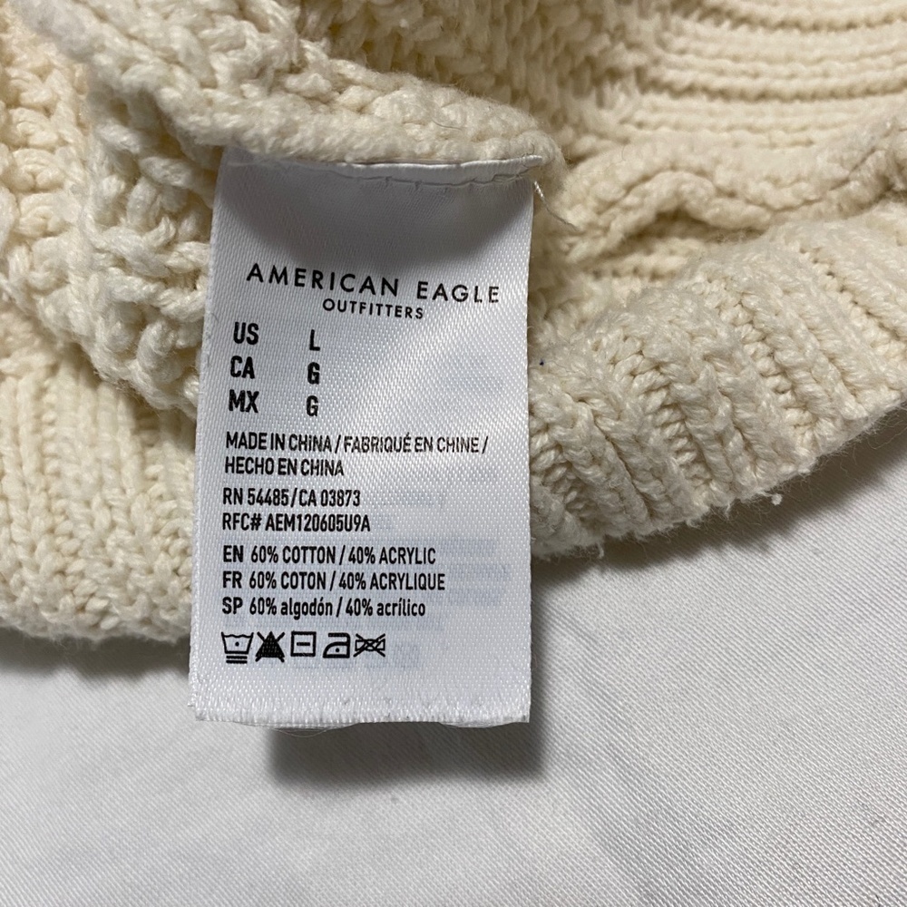 American Eagle Women's Cream Crochet Sweater Size‎ Large - Picture 5 of 11